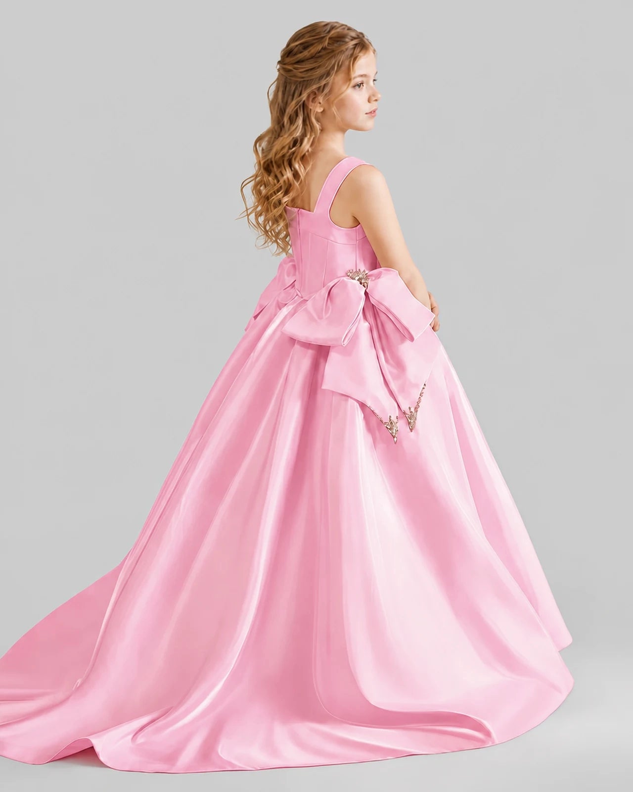 Pink Ball Gown Girls Pageant Dresses Pose