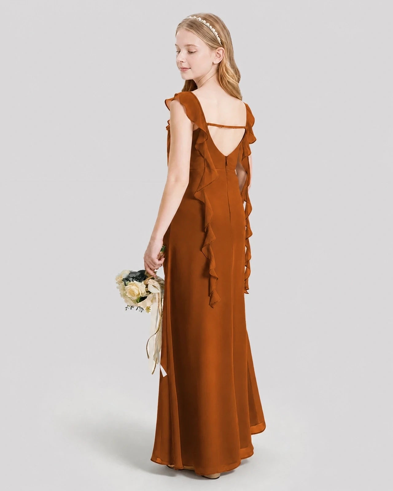 Dideyttawl Ruffle Shoulder Chiffon Junior Bridesmaid Dress