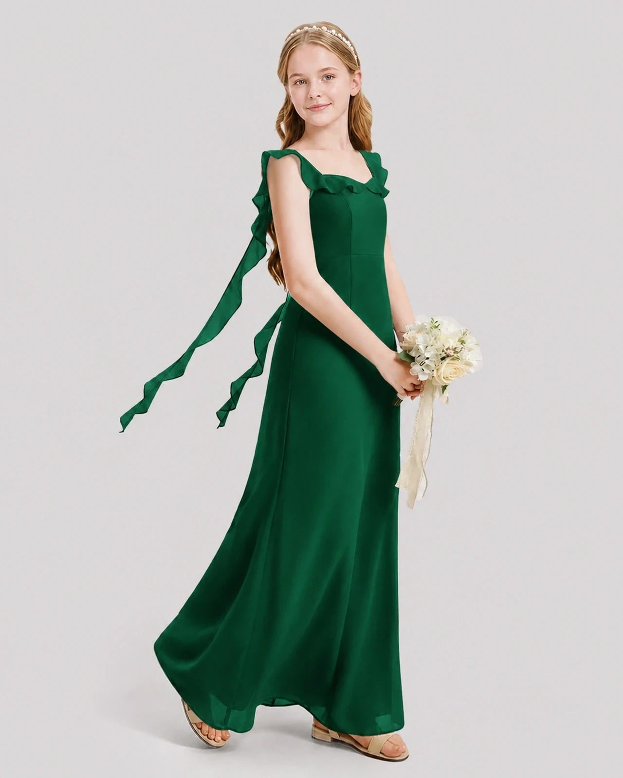 Dideyttawl Ruffle Shoulder Chiffon Junior Bridesmaid Dress