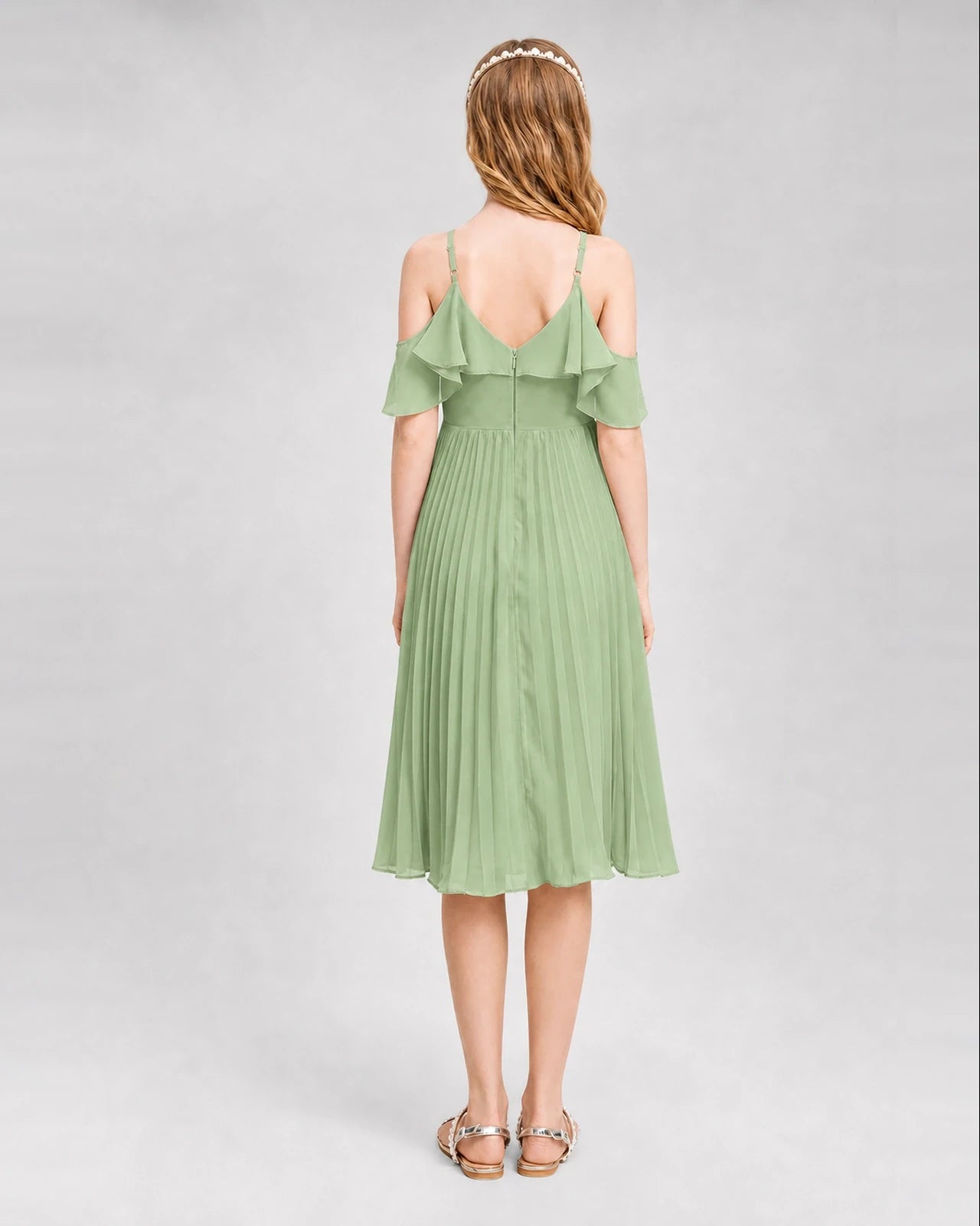 Dideyttawl Cold Shoulder Pleated Chiffon Junior Bridesmaid Dress