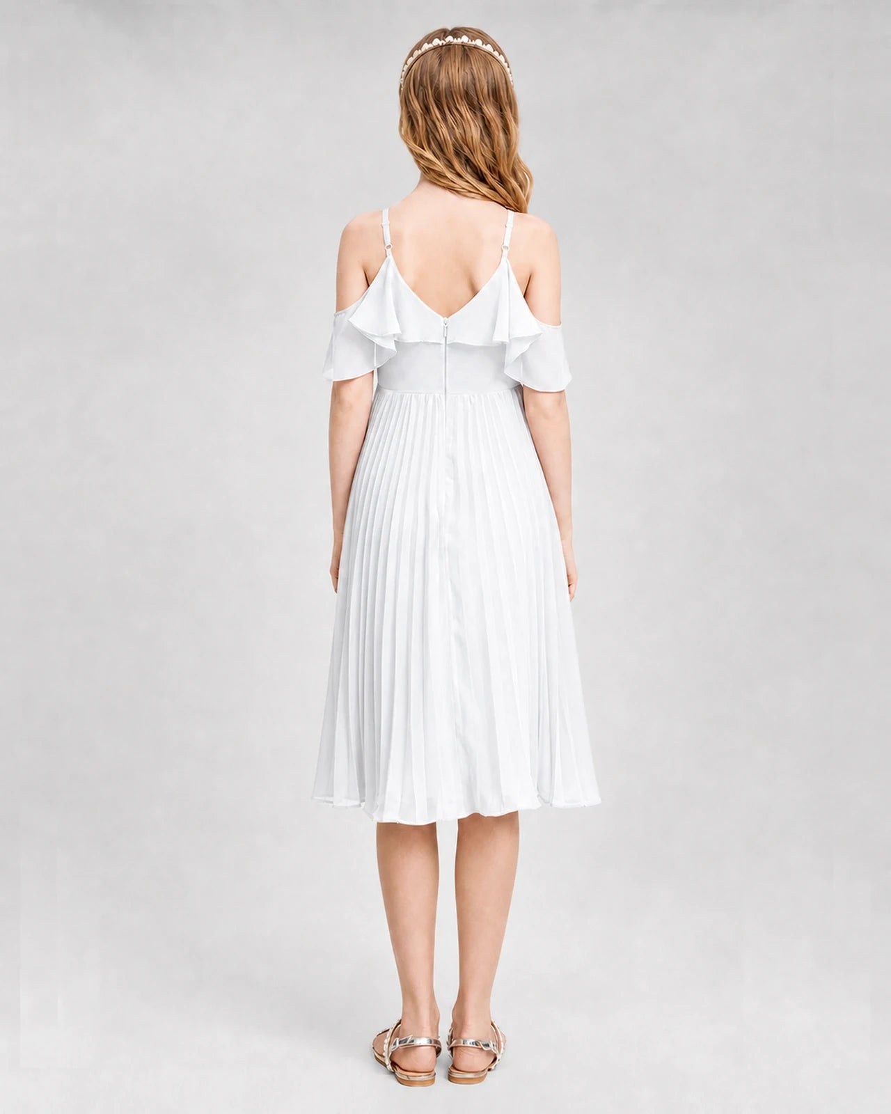 Dideyttawl Cold Shoulder Pleated Chiffon Junior Bridesmaid Dress