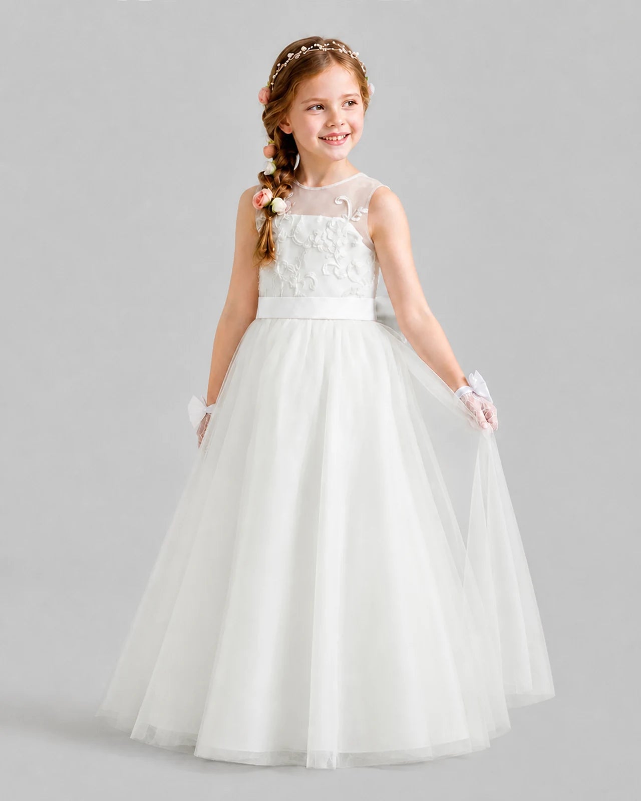 Ivory A-line Flower Girl Dresses Pose