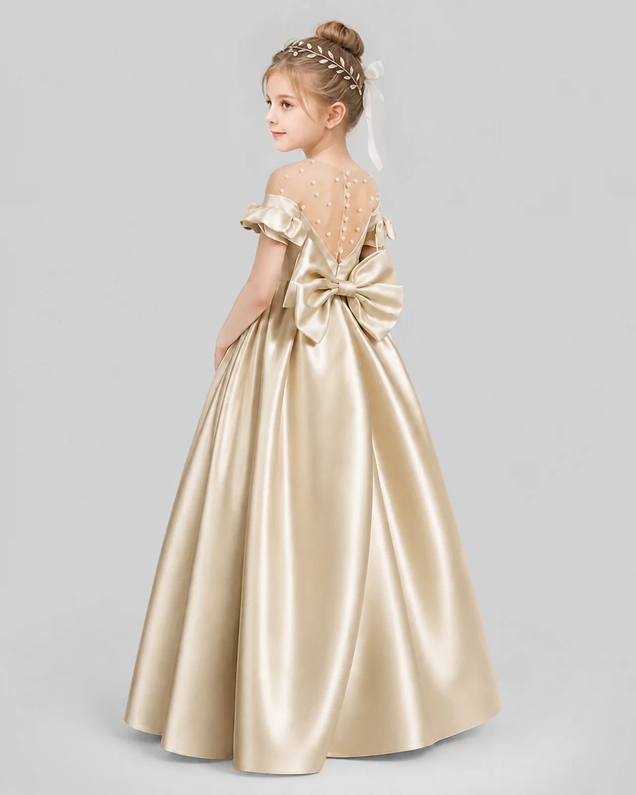 Champagne Ball Gown Girls Formal Dresses Pose