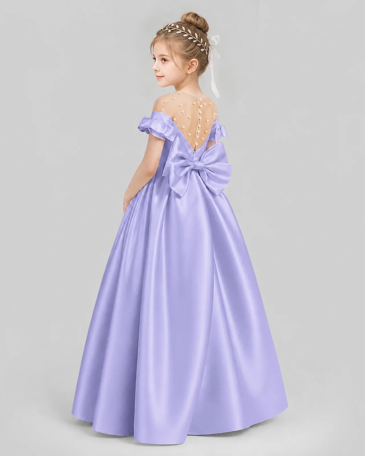 Lavender Ball Gown Girls Formal Dresses Pose