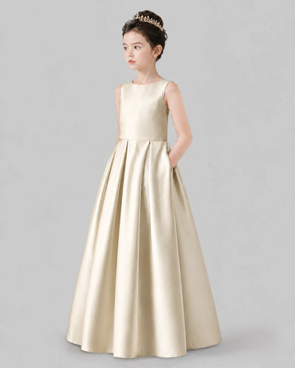 Champagne A-line Girls Formal Dresses Pose
