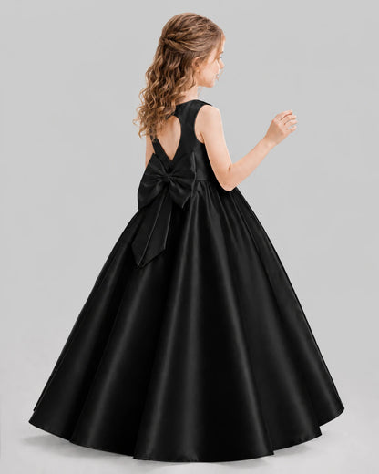 Black A-line Girls Formal Dresses Pose