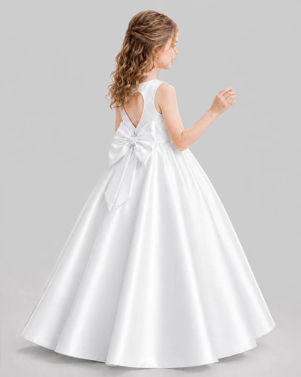 White A-line Girls Formal Dresses Pose