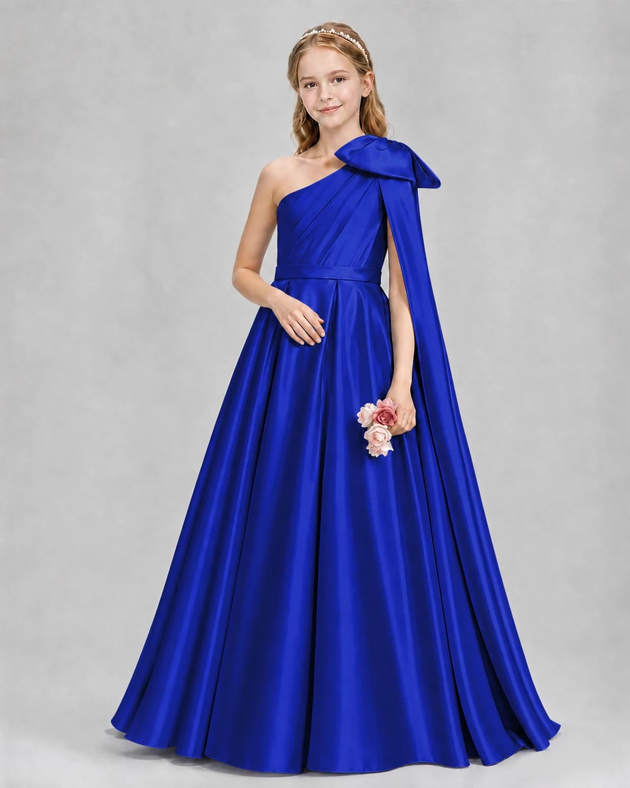 Royal Blue Ball Gown Girls Formal Dresses Pose