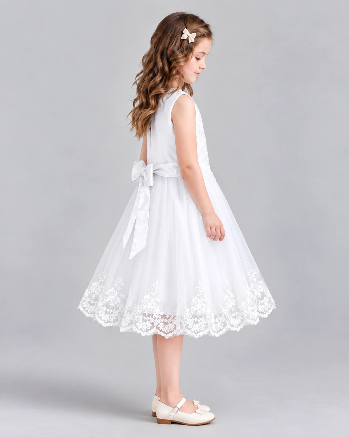 White A-line Flower Girl Dresses Side