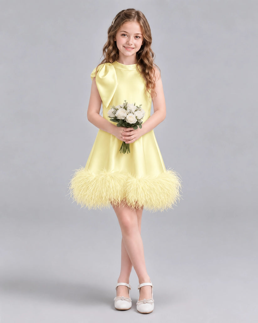 Daffodil A-line Girls Formal Dresses Pose