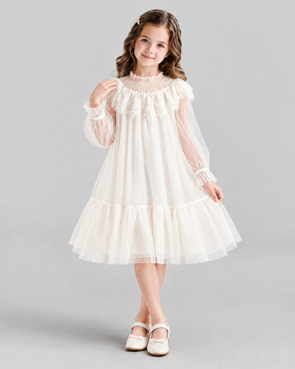 Ivory A-line Flower Girl Dresses Pose