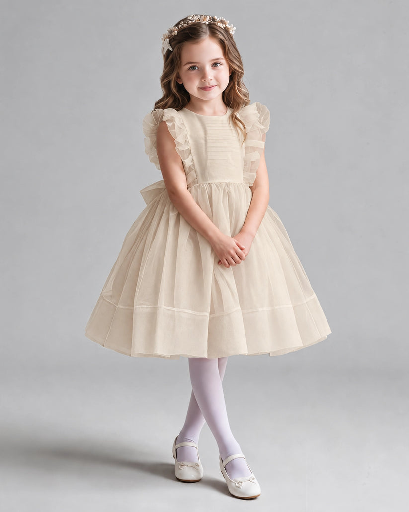 Champagne A-line Girls Formal Dresses Pose
