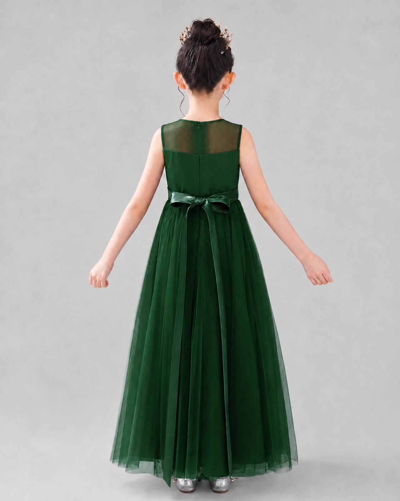 Dideyttawl Tulle Flower Girl Dress with Sleeveless Illusion Neck and Bow
