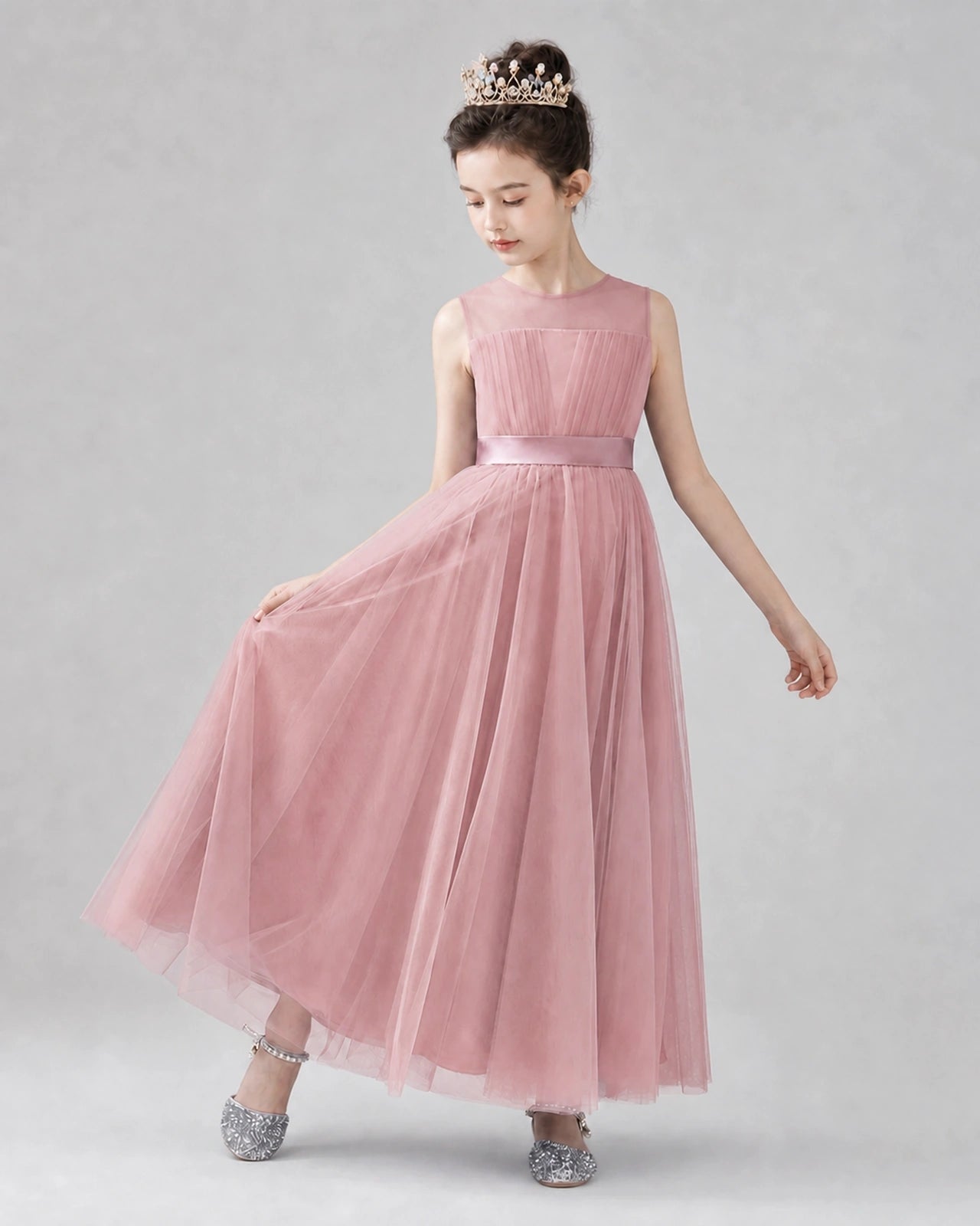 Dideyttawl Tulle Flower Girl Dress with Sleeveless Illusion Neck and Bow