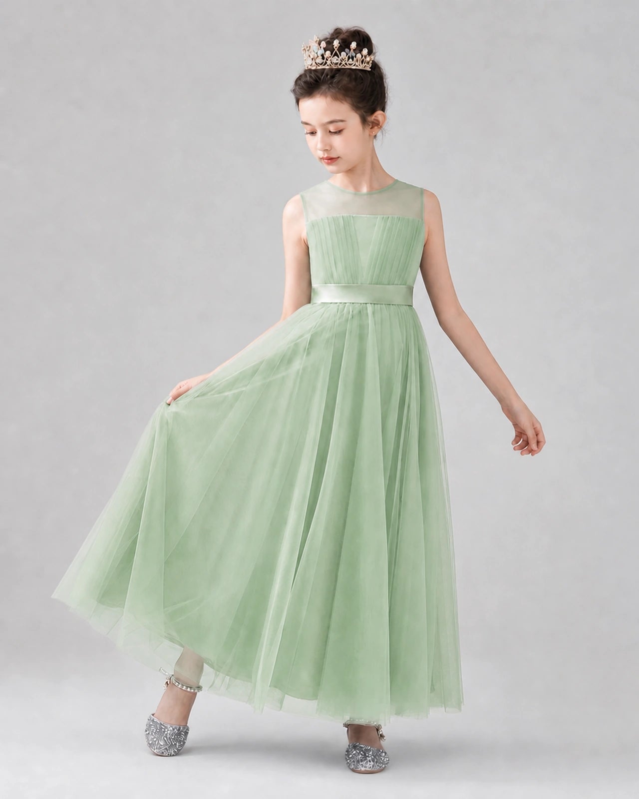 Dideyttawl Tulle Flower Girl Dress with Sleeveless Illusion Neck and Bow