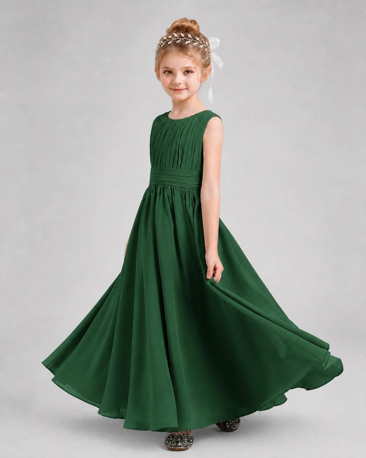 Dideyttawl Junior Bridesmaid Dress with Pleated Bodice and Flowy Chiffon Skirt