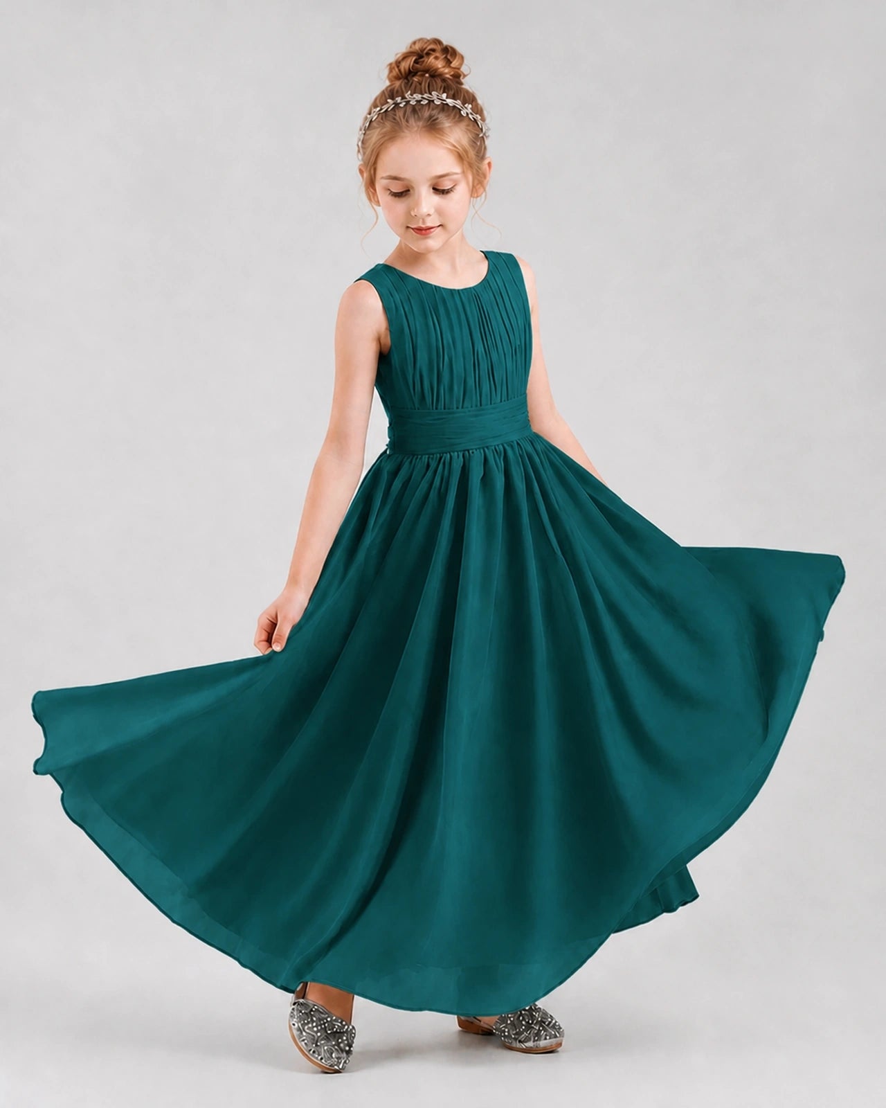 Dideyttawl Junior Bridesmaid Dress with Pleated Bodice and Flowy Chiffon Skirt