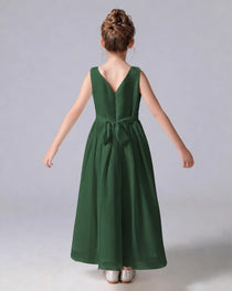 Dideyttawl Chiffon Junior Bridesmaid Dress with Sleeveless and Pleated Waist