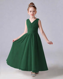 Dideyttawl Chiffon Junior Bridesmaid Dress with Sleeveless and Pleated Waist