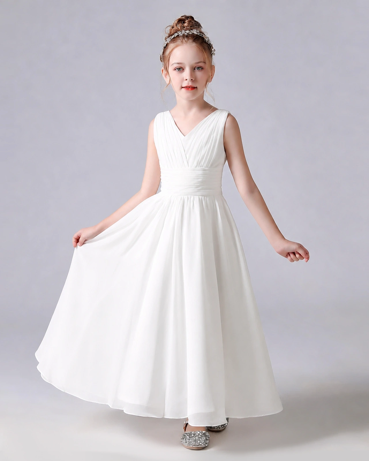 Dideyttawl Chiffon Junior Bridesmaid Dress with Sleeveless and Pleated Waist
