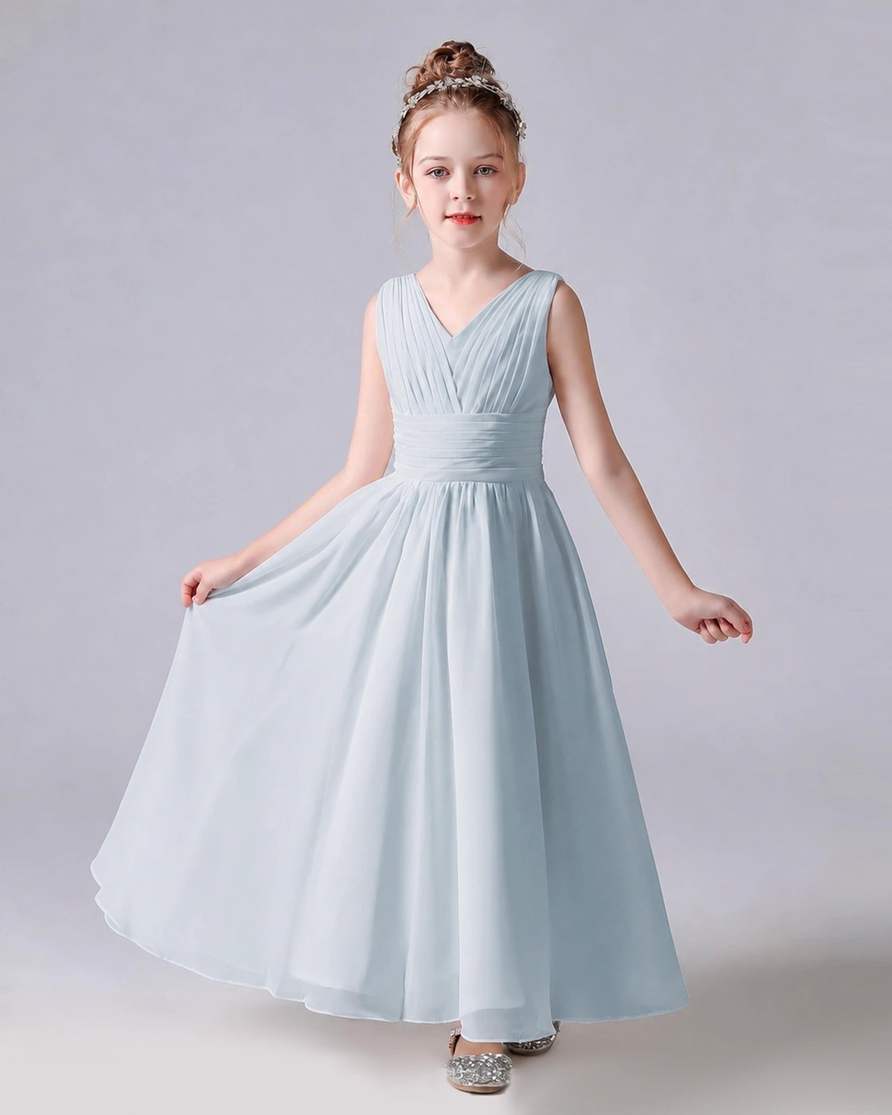 Dideyttawl Chiffon Junior Bridesmaid Dress with Sleeveless and Pleated Waist