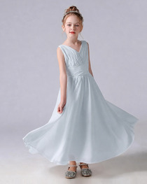 Dideyttawl Chiffon Junior Bridesmaid Dress with Sleeveless and Pleated Waist