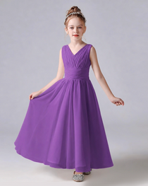 Dideyttawl Chiffon Junior Bridesmaid Dress with Sleeveless and Pleated Waist