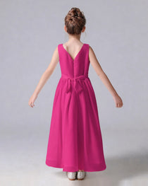 Dideyttawl Chiffon Junior Bridesmaid Dress with Sleeveless and Pleated Waist