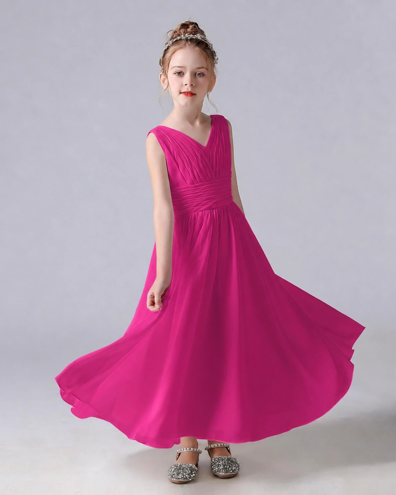Dideyttawl Chiffon Junior Bridesmaid Dress with Sleeveless and Pleated Waist