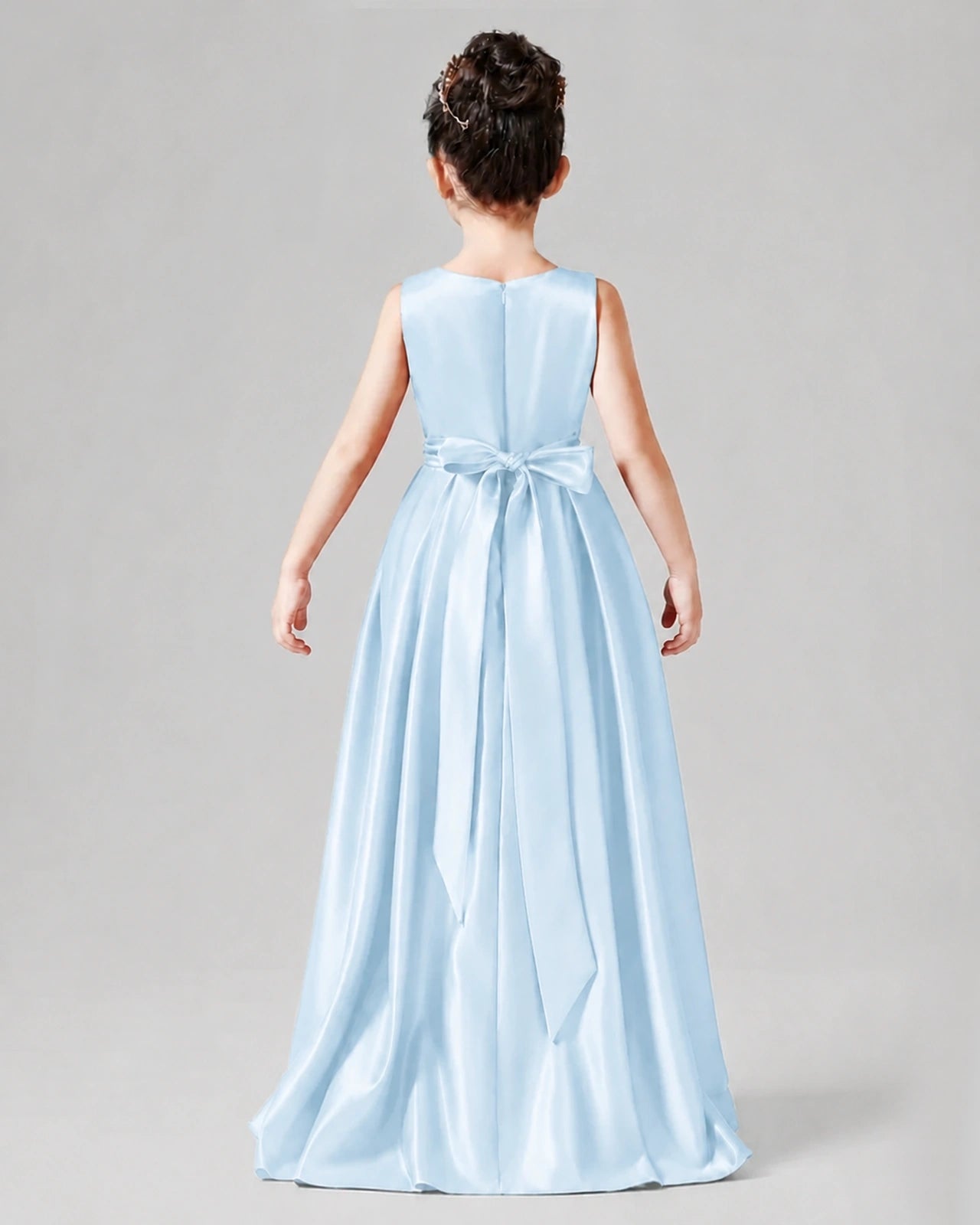 Dideyttawl Junior Bridesmaid Dress with Sleeveless Satin Bodice and High-Low Skirt