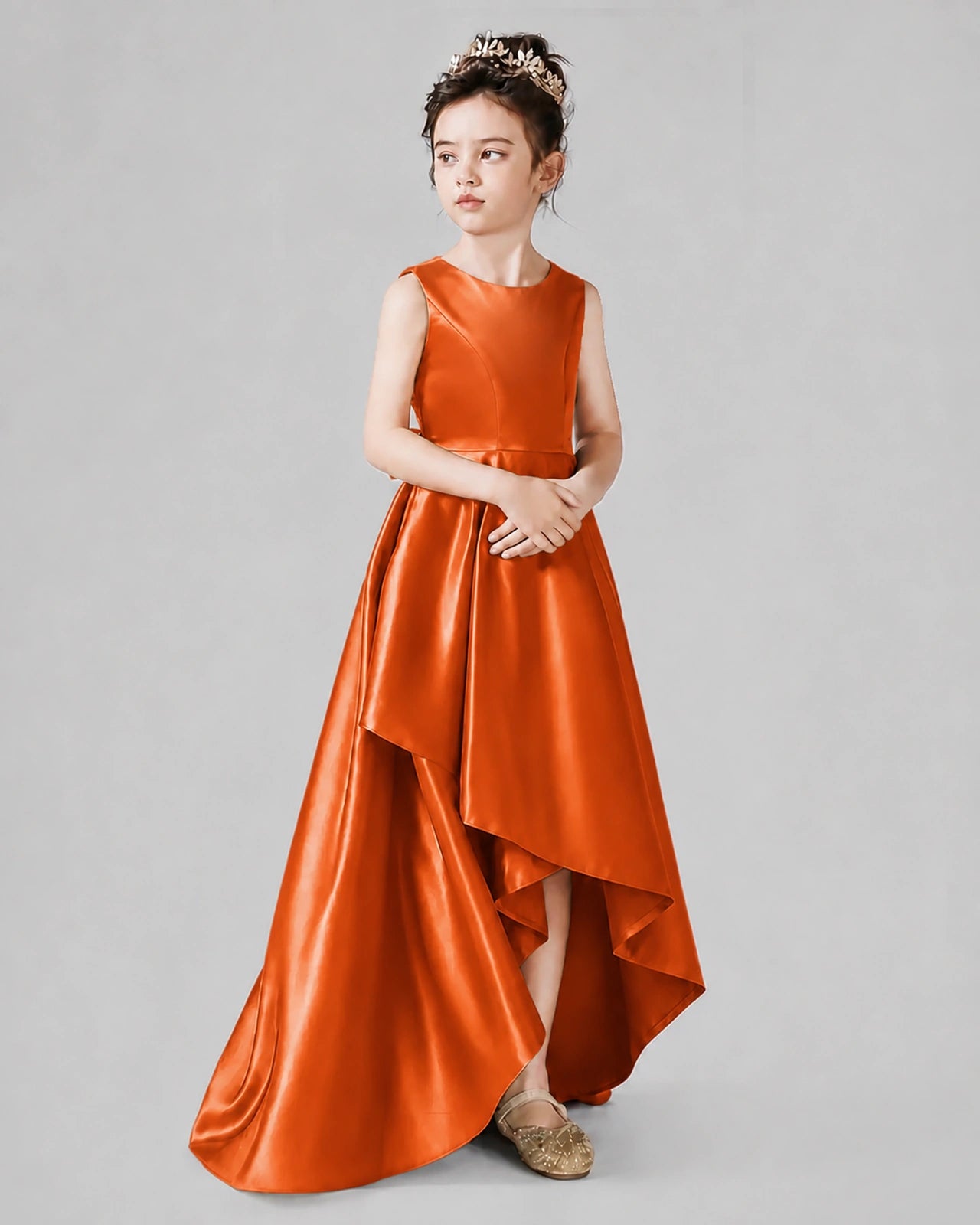 Dideyttawl Junior Bridesmaid Dress with Sleeveless Satin Bodice and High-Low Skirt