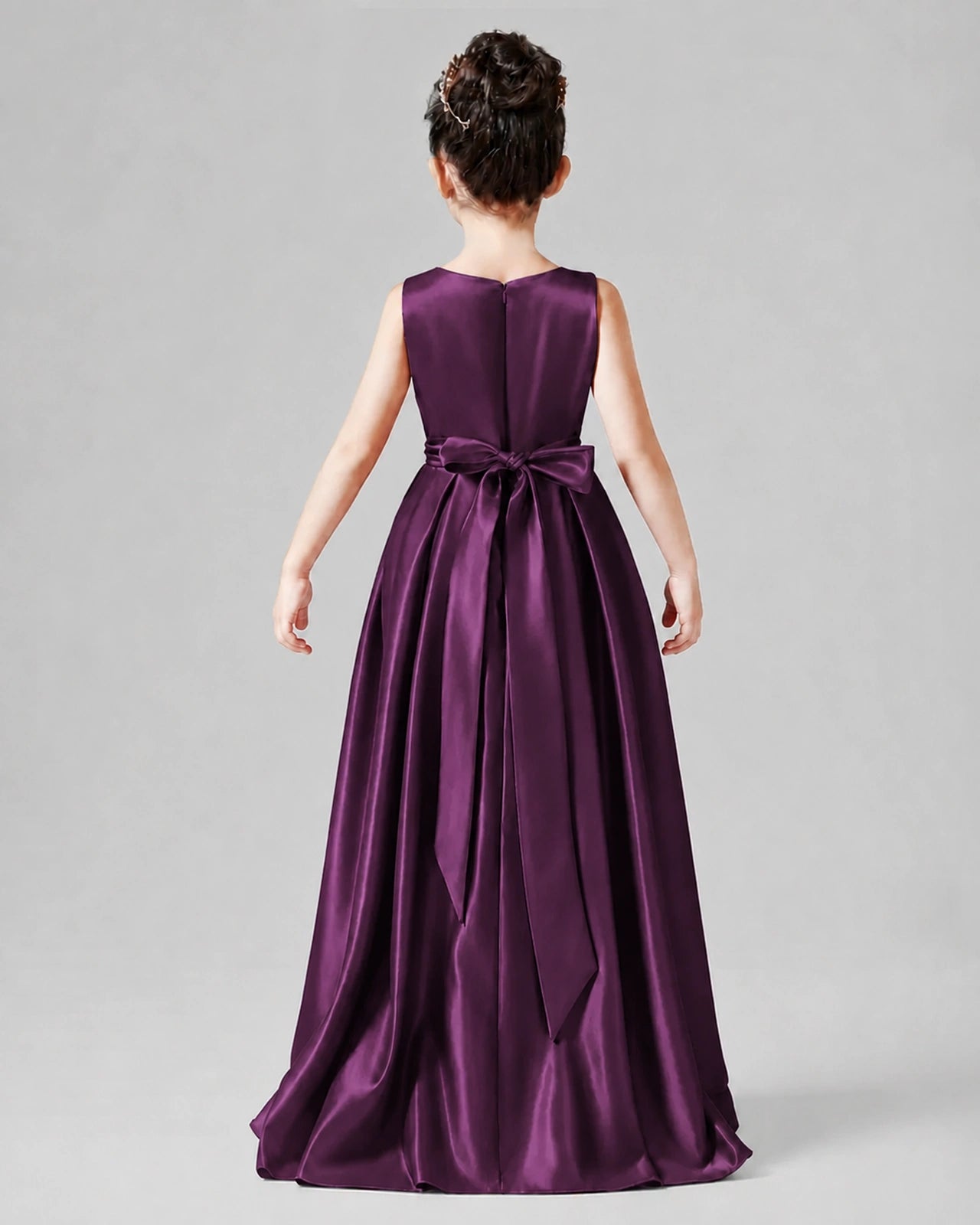 Dideyttawl Junior Bridesmaid Dress with Sleeveless Satin Bodice and High-Low Skirt