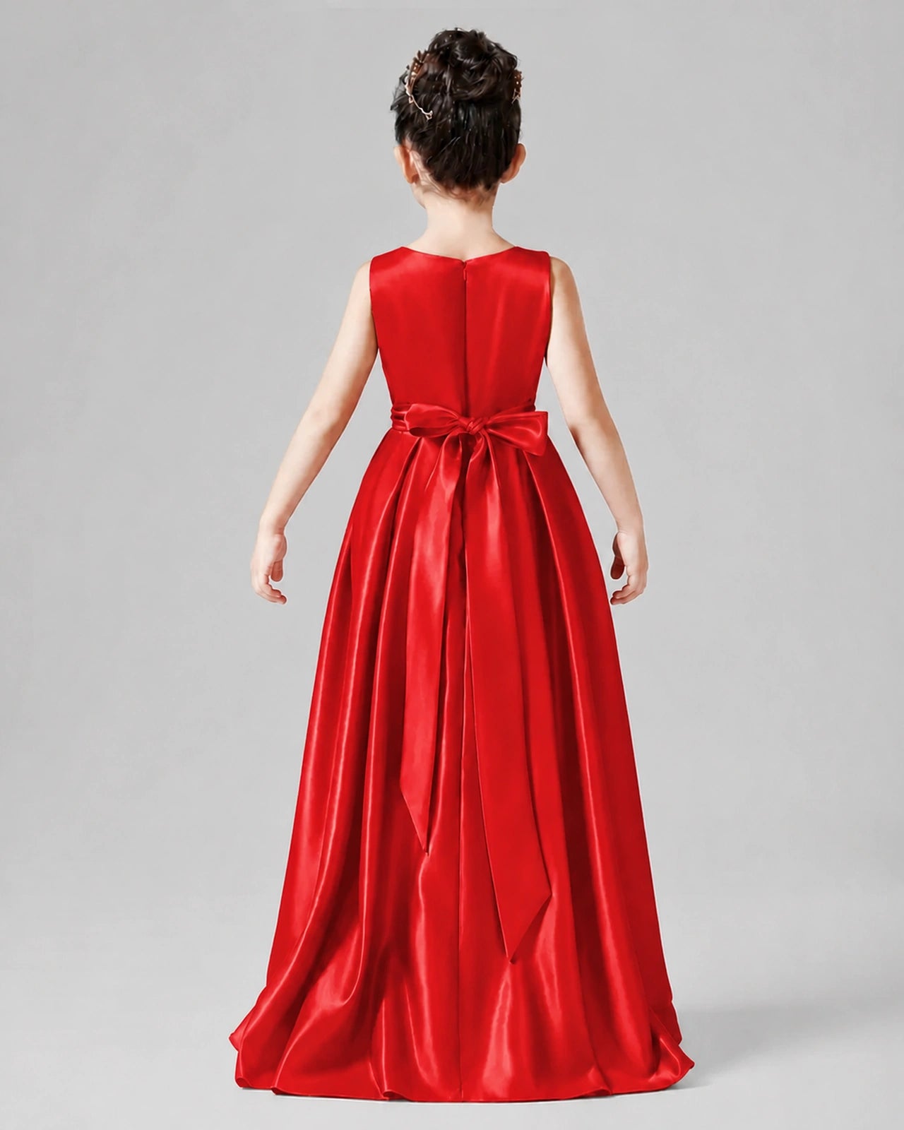 Dideyttawl Junior Bridesmaid Dress with Sleeveless Satin Bodice and High-Low Skirt