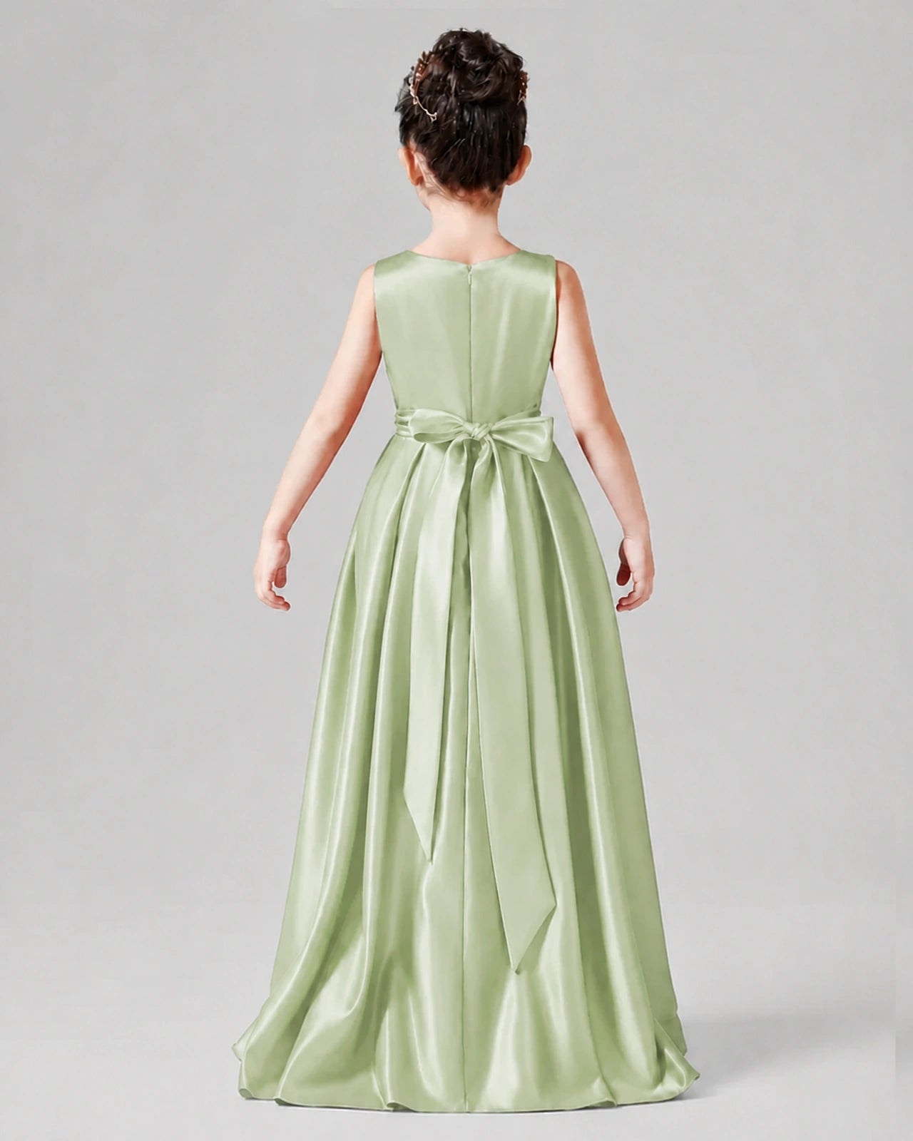 Dideyttawl Junior Bridesmaid Dress with Sleeveless Satin Bodice and High-Low Skirt