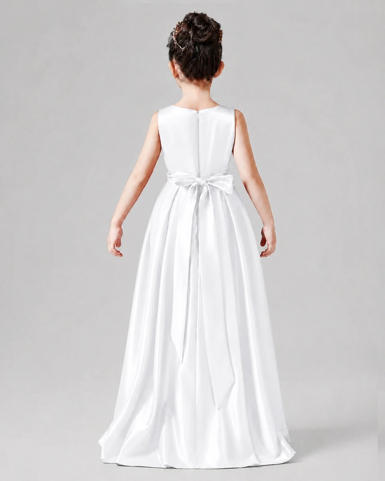 Dideyttawl Junior Bridesmaid Dress with Sleeveless Satin Bodice and High-Low Skirt