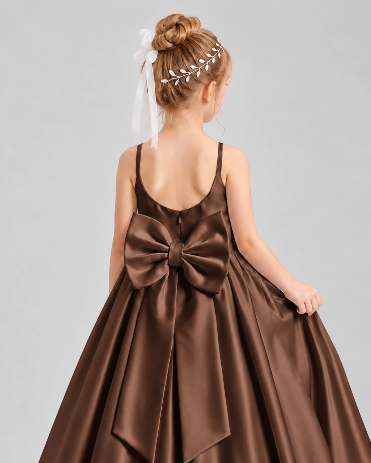 Dideyttawl Flower Girl Dress with Spaghetti Straps and Statement Back Bow