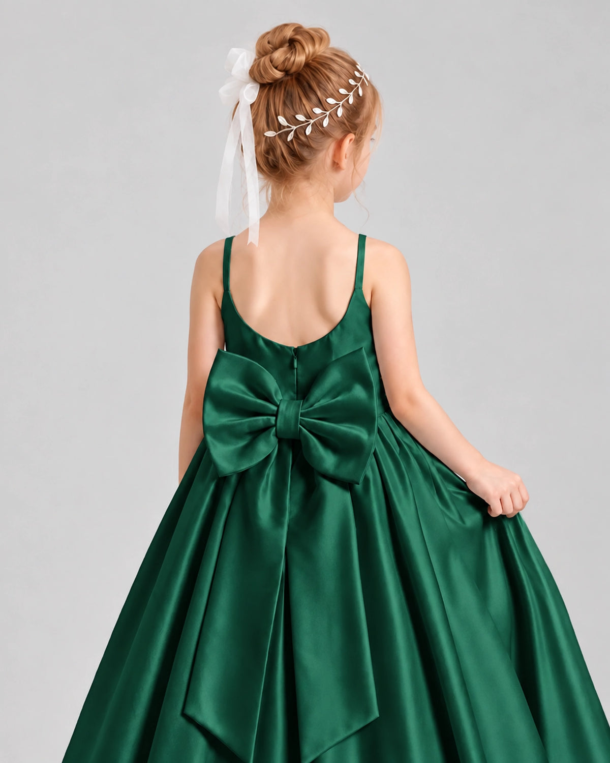Dideyttawl Flower Girl Dress with Spaghetti Straps and Statement Back Bow