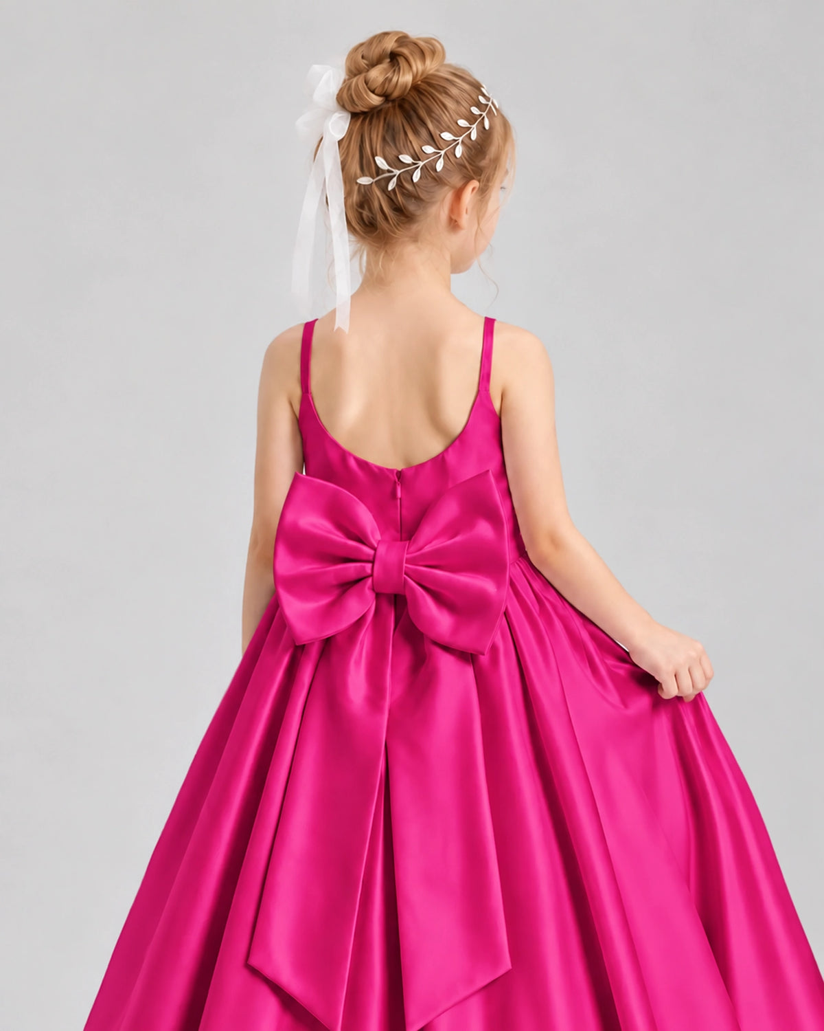 Dideyttawl Flower Girl Dress with Spaghetti Straps and Statement Back Bow