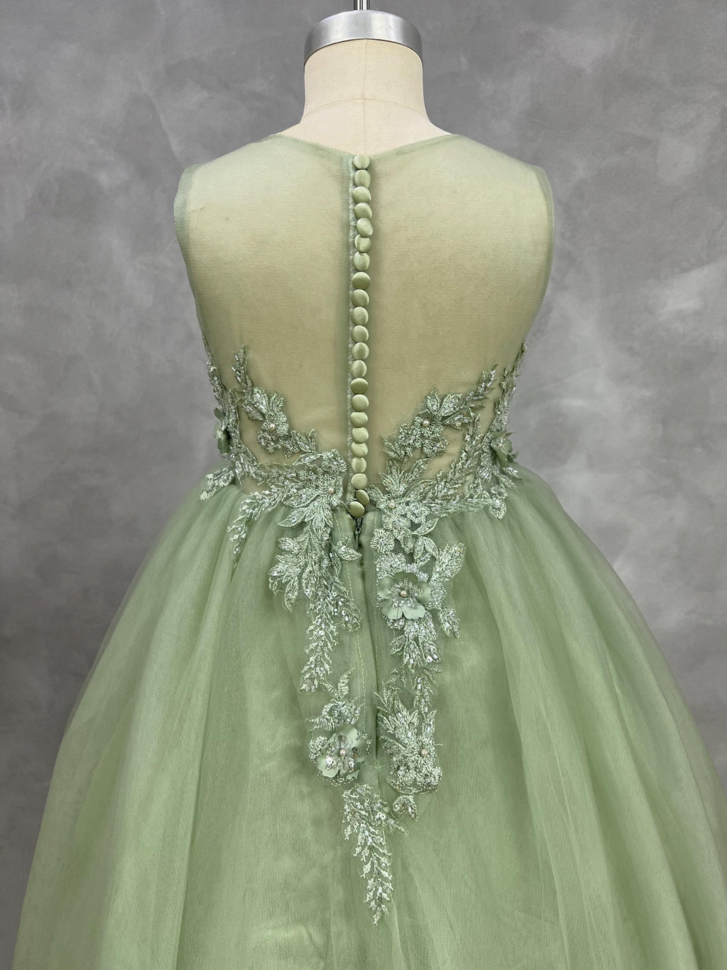 2025 Spring Embroidery Lace Appliqued Tulle Flower Girls Dress Wedding Guest Dress Puffy Princess Dress Strapless Full Length Pageant Dress