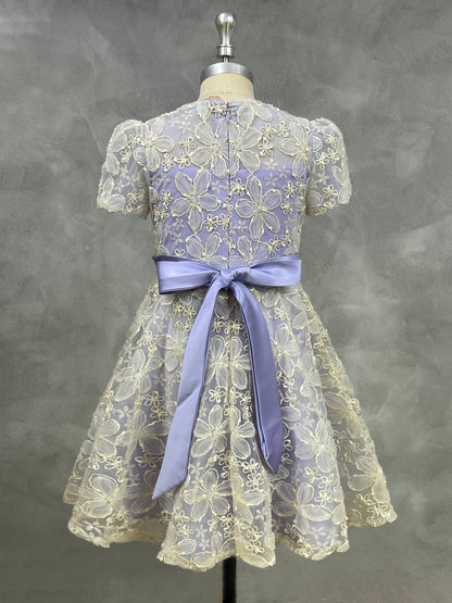 2025 Spring 3D Flowers Embroidery Lace Appliqued Puff Tulle Short Wedding Guest Dress for Girls Puffy Sleeves Girls Birthday Party Dress