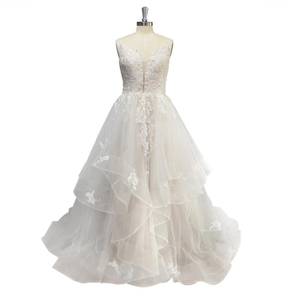 A-Line Backless Long Wedding Dress 3D Lace Flower Applique V Neck Spaghetti Straps Bride Gowns Long Train